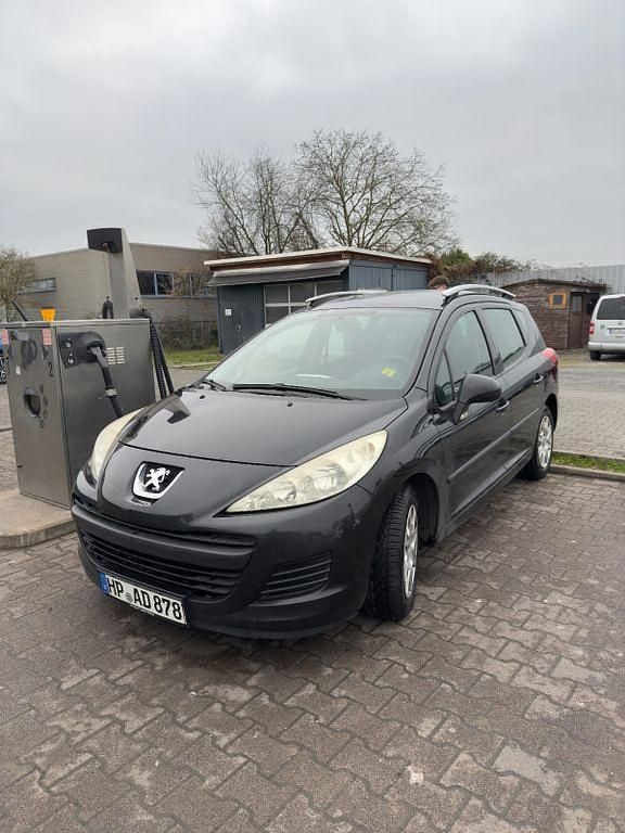 Gebraucht Peugeot 207 Premium 95 PS (69 kW) 2011 Schwarz Kombi
