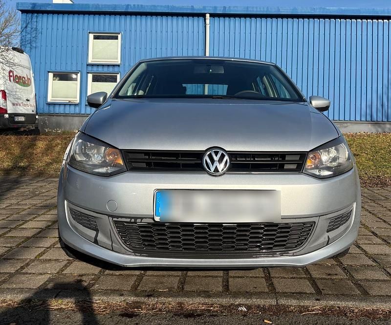 Gebraucht VW Polo Trendline 60 PS (44 kW) 2009 Silber Kleinwagen