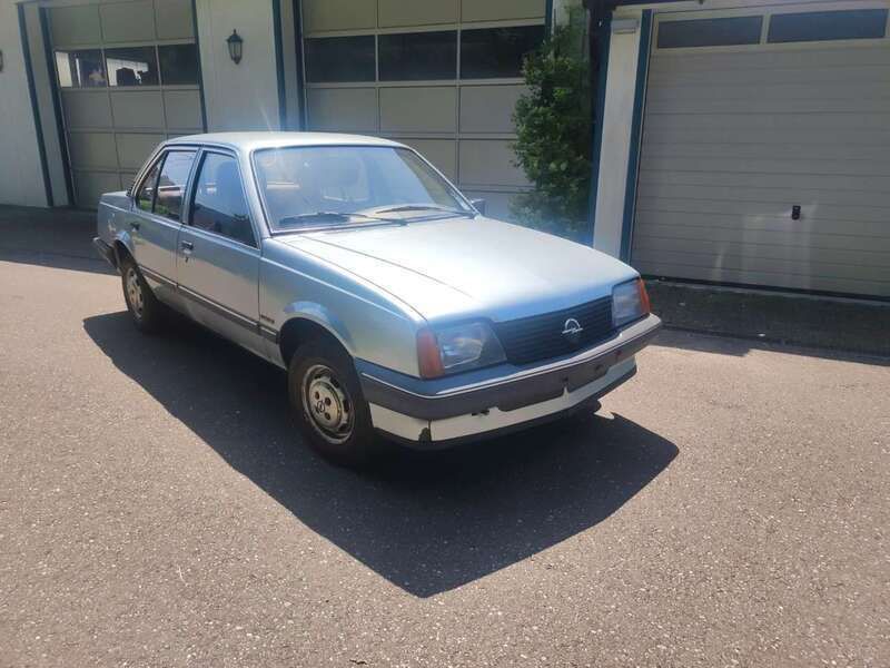 Silber Gebraucht 1984 Opel Ascona Limousine | 1.599 € - Bild 1/4