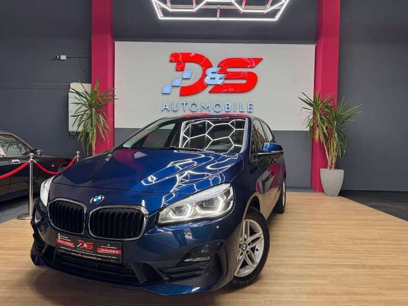 Gebraucht BMW 218 Advantage 150 PS (110 kW) 2018 Blau Kombi