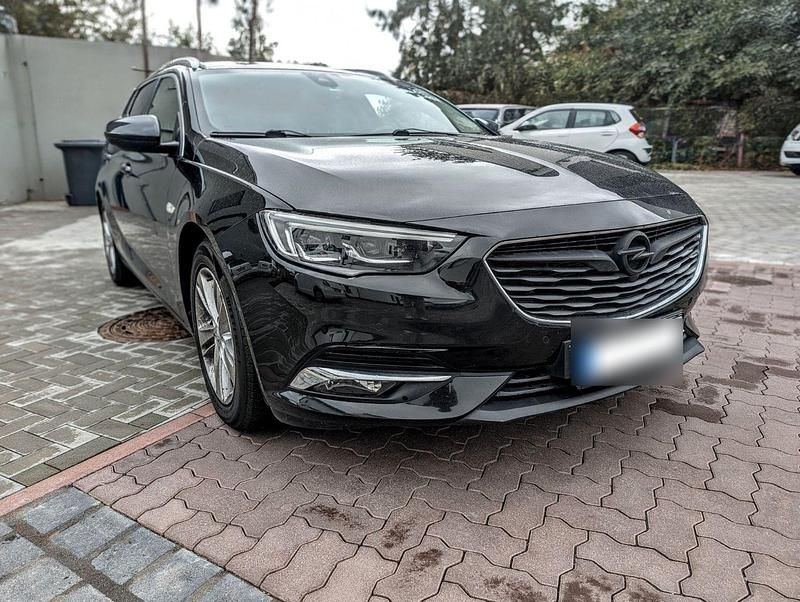 Gebraucht Opel Insignia 136 PS (100 kW) 2020 Schwarz Kombi