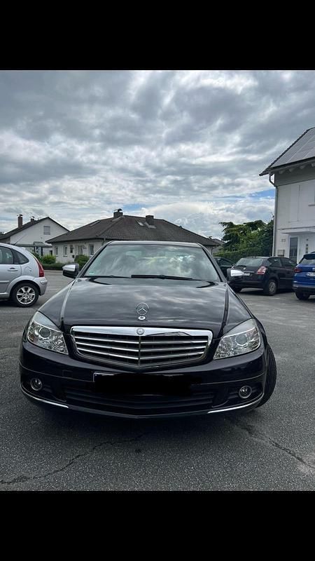 Schwarz Gebraucht 2008 Mercedes C200 Limousine | 5.950 € (Guter Preis) - Bild 1/4