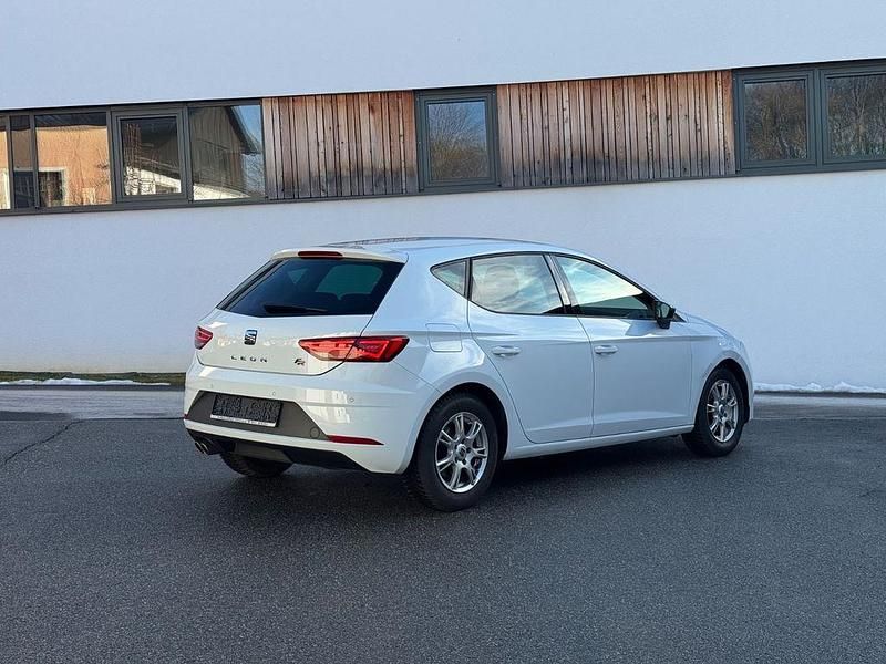 Gebraucht Seat Leon FR 131 PS (96 kW) 2019 Weiß Limousine