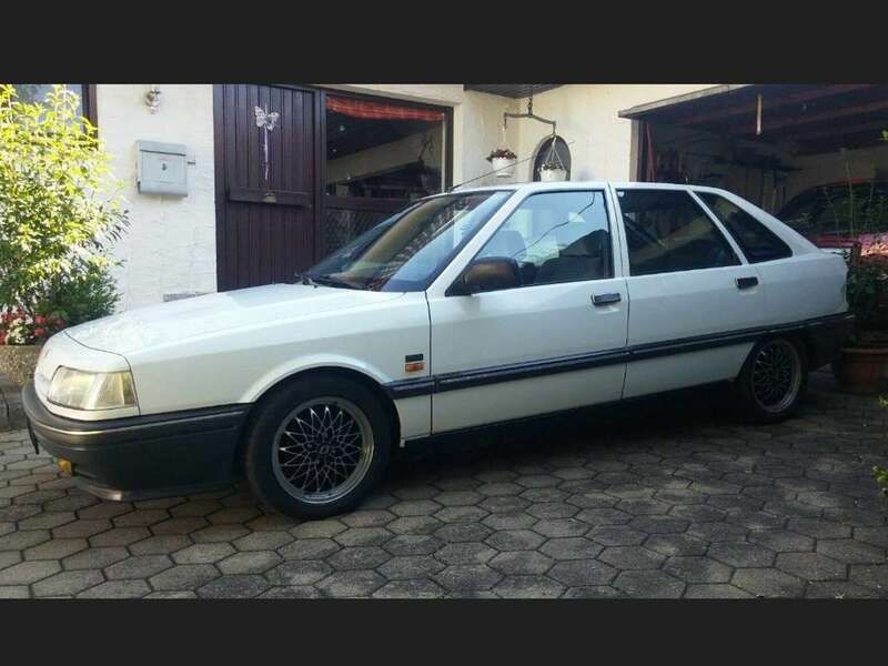 Weiß Gebraucht 1990 Renault 21 Limousine | 2.499 € - Bild 1/4