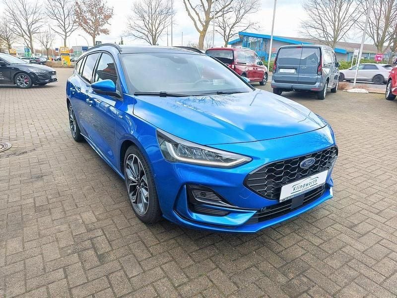 Gebraucht Ford Focus ST-Line X 116 PS (85 kW) 2024 Desert island blue Kombi