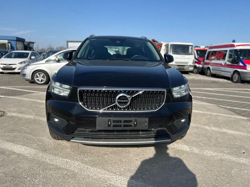 Gebraucht Volvo XC40 163 PS (119 kW) 2020 Schwarz SUV