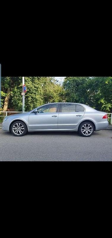 Gebraucht 2008 Skoda Superb Elegance Limousine | 2.000 € - Bild 1/4