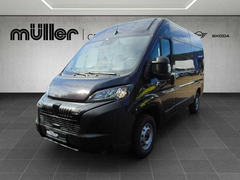 Gebraucht Peugeot Boxer 140 PS (102 kW) 2025 Graphit grau (metallic) Van