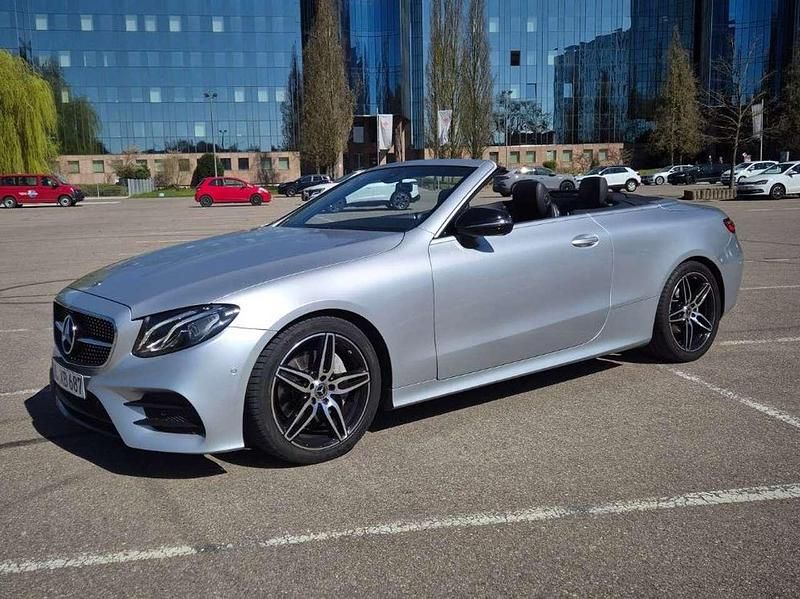 Silber Gebraucht 2018 Mercedes E200 AMG line Cabrio | 27.500 € (Guter Preis) - Bild 1/4