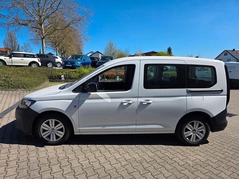 Gebraucht VW Caddy 122 PS (89 kW) 2022 Weiß Van / Kleinbus