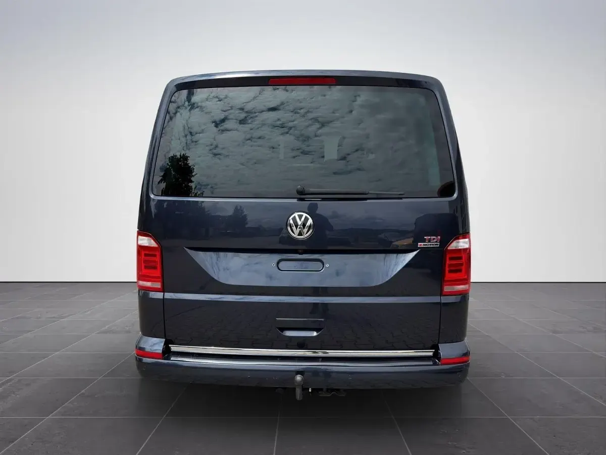 Gebraucht VW Multivan 204 PS (150 kW) 2018 Blau Van / Kleinbus