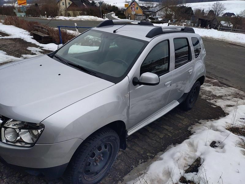 Usata Dacia Duster 110 CV (80 kW) 2011 Argento SUV