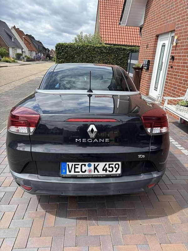 Schwarz Gebraucht 2011 Renault Mégane Cabriolet Cabrio | 4.845 € (Fairer Preis) - Bild 1/4