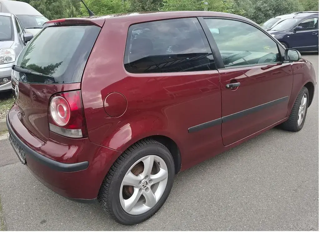 Gebraucht VW Polo Trendline 54 PS (39 kW) 2006 Rot Kleinwagen