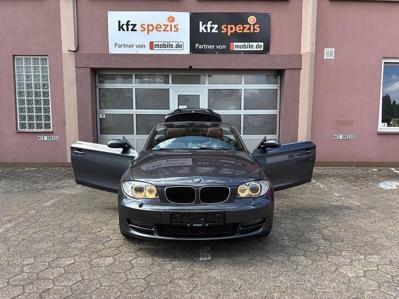 Grau Gebraucht 2008 BMW 125 Cabriolet Advantage Cabrio | 14.970 € (Teuer) - Bild 1/4