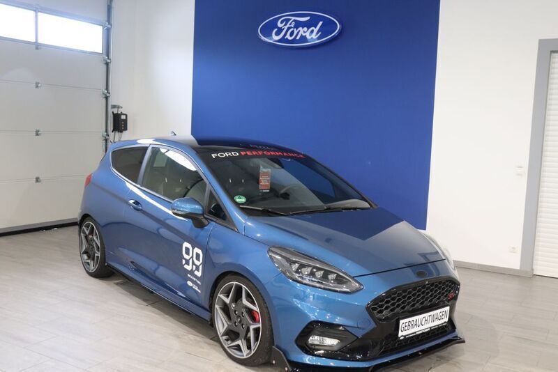 Blau Gebraucht 2019 Ford Fiesta S Kleinwagen | 15.950 € (Fairer Preis) - Bild 1/4