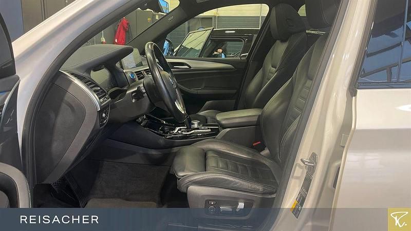 Gebraucht BMW iX3 Impressive 210 kW (286 PS) 2021 Mineralweiß metallic SUV