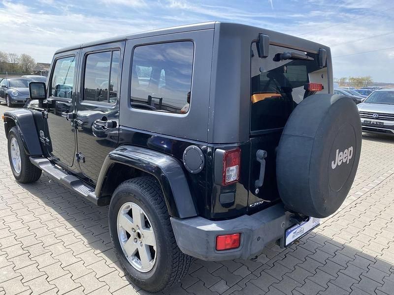 Gebraucht Jeep Wrangler Sahara 177 PS (130 kW) 2010 Schwarz SUV