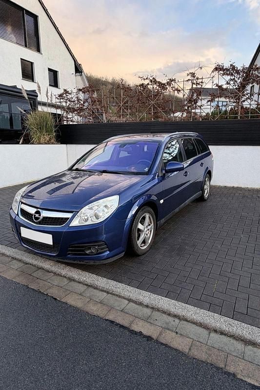 Gebraucht Opel Vectra 140 PS (102 kW) 2007 Blau Kombi