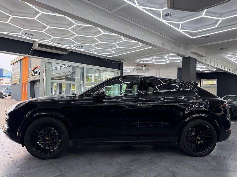 Gebraucht Porsche Cayenne Coupe Platinum Edition 340 PS (250 kW) 2022 Schwarz SUV