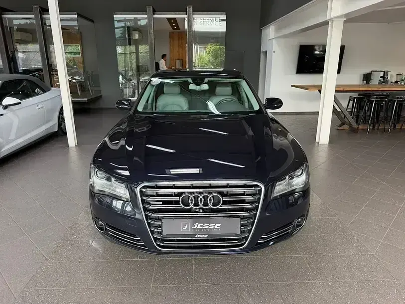 Gebraucht Audi A8 Comfort 250 PS (183 kW) 2012 Blau Limousine