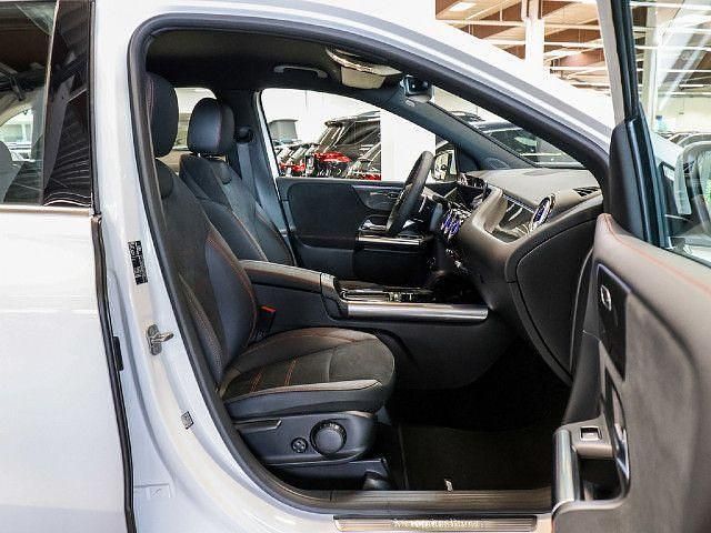 Gebraucht Mercedes B220 Advanced Plus 190 PS (139 kW) 2025 Weiß Van / Kleinbus