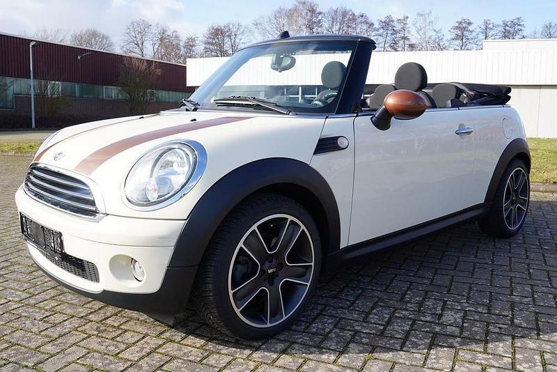Gebraucht Mini One Cabriolet 98 PS (72 kW) 2010 Weiß Cabrio