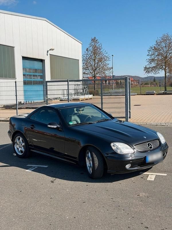 Gebraucht Mercedes SLK200 163 PS (119 kW) 2004 Schwarz Cabrio