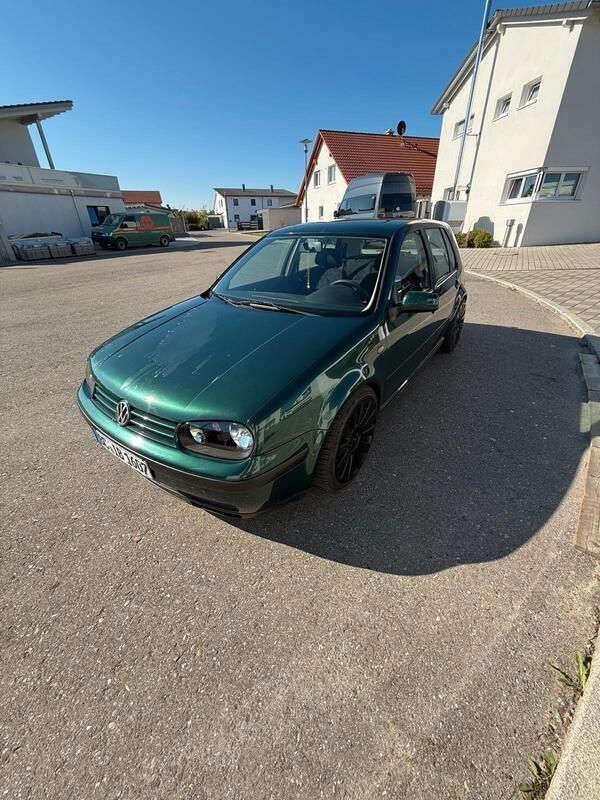 Grün Gebraucht 1998 VW Golf IV Limousine | 1.000 € (Guter Preis) - Bild 1/4