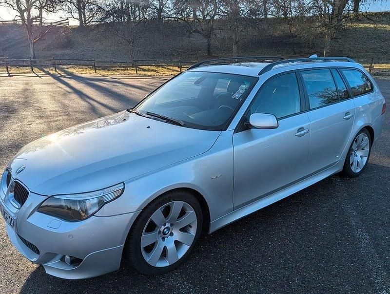 Second-hand BMW 525 Performance 218 CP (160 kW) 2005 Argintiu Break