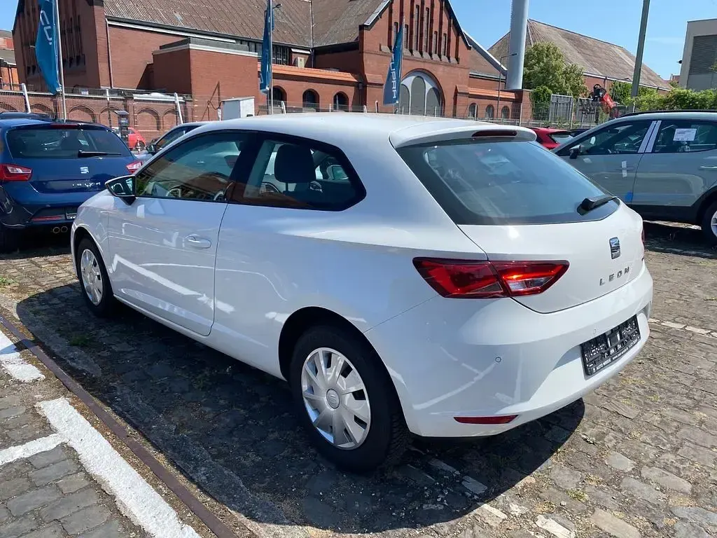 Gebraucht Seat Leon SC Reference 110 PS (80 kW) 2016 Weiß Kleinwagen
