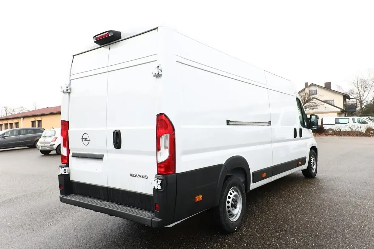 Neu Opel Movano 179 PS (131 kW) 2025 Casablanca weiß Van
