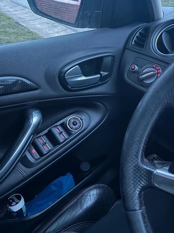 Gebraucht Ford S-MAX S 160 PS (117 kW) 2011 Schwarz Van / Kleinbus