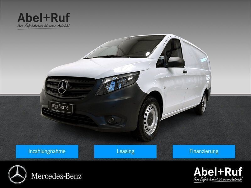 Arktikweiß Gebraucht 2019 Mercedes Vito Van / Kleinbus | 21.300 € (Guter Preis) - Bild 1/4