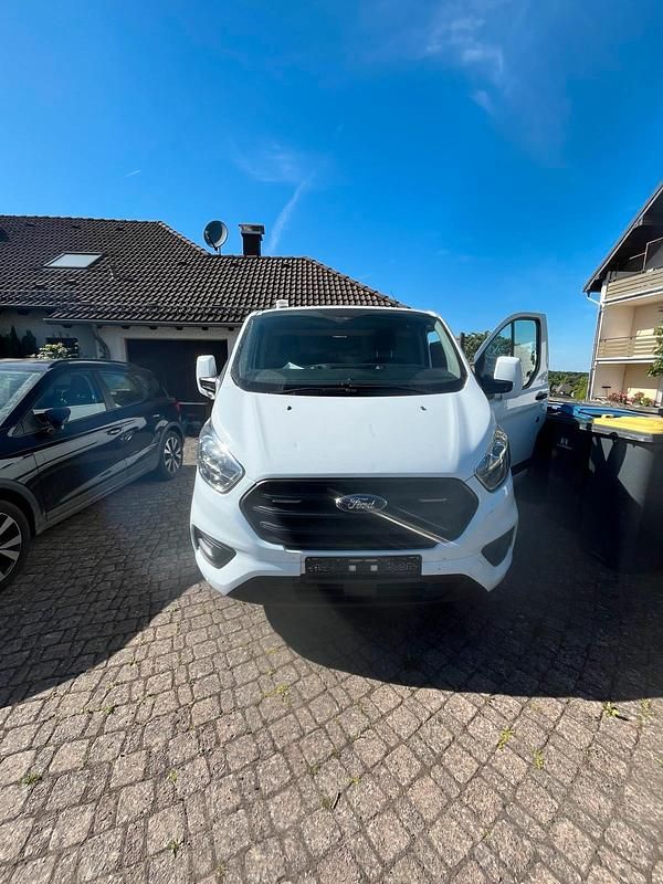 Gebraucht Ford Transit Custom 131 PS (96 kW) 2020 Weiß Van / Kleinbus