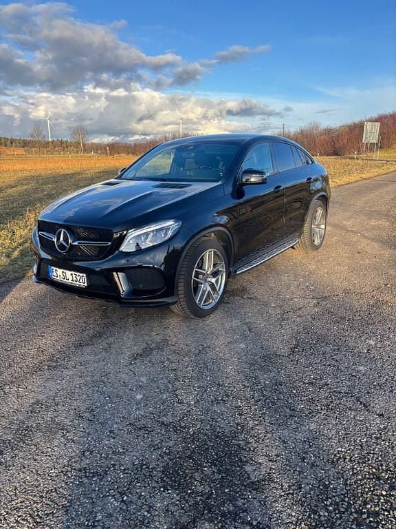 Gebraucht Mercedes GLE350 258 PS (189 kW) 2018 Schwarz Coupé