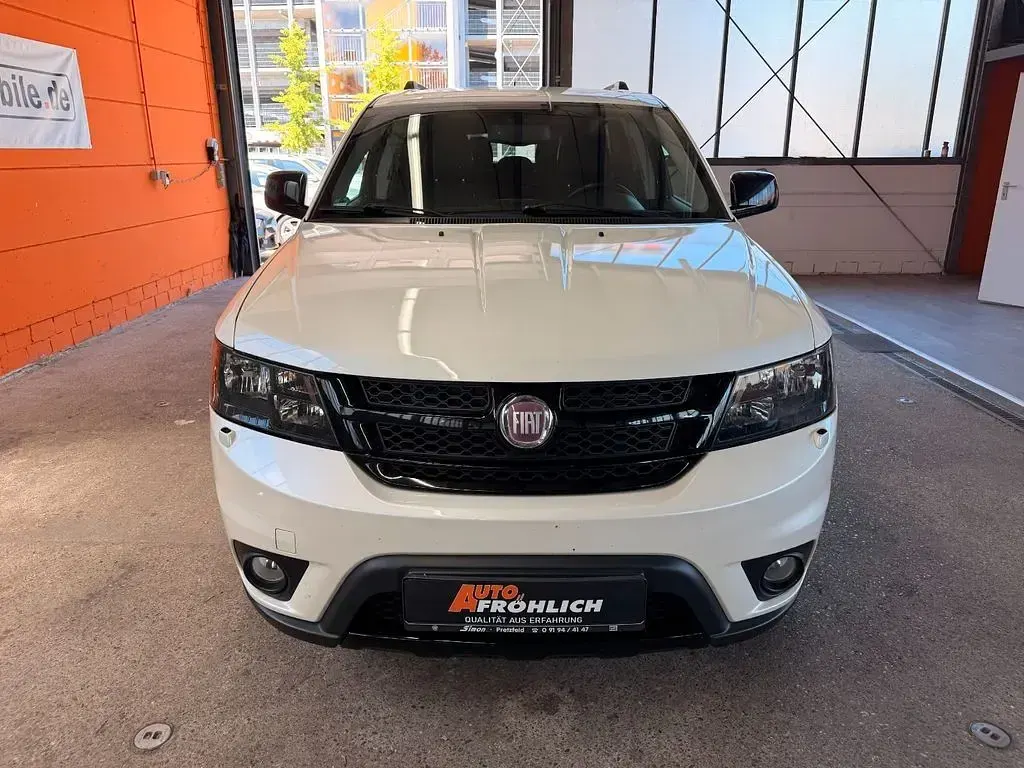Gebraucht Fiat Freemont Black Code 170 PS (125 kW) 2014 Weiß SUV