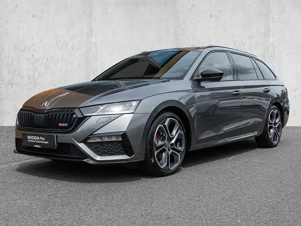 Gebraucht Skoda Octavia Plus Edition 200 PS (147 kW) 2023 Graphitegrau (metallic) Kombi