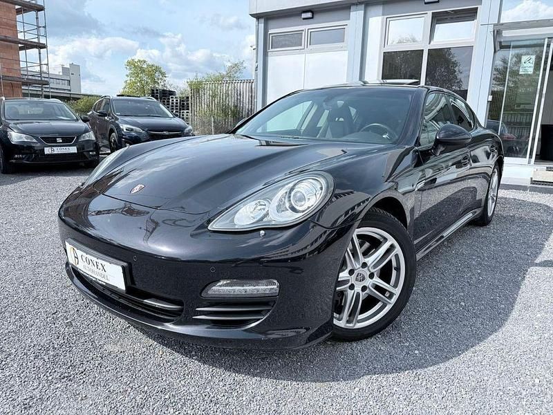 Occasion Porsche Panamera 250 ch (183 kW) 2011 Noir Citadine