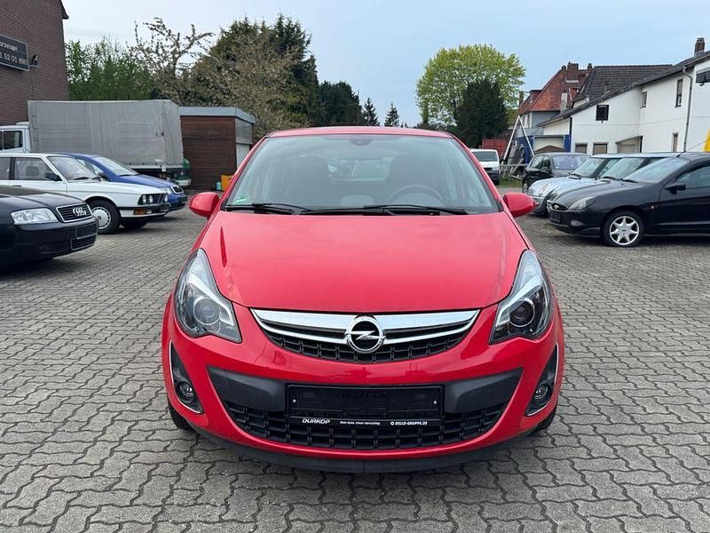 Usado Opel Corsa Innovation 120 HP (88 kW) 2014 Vermelho Citadino