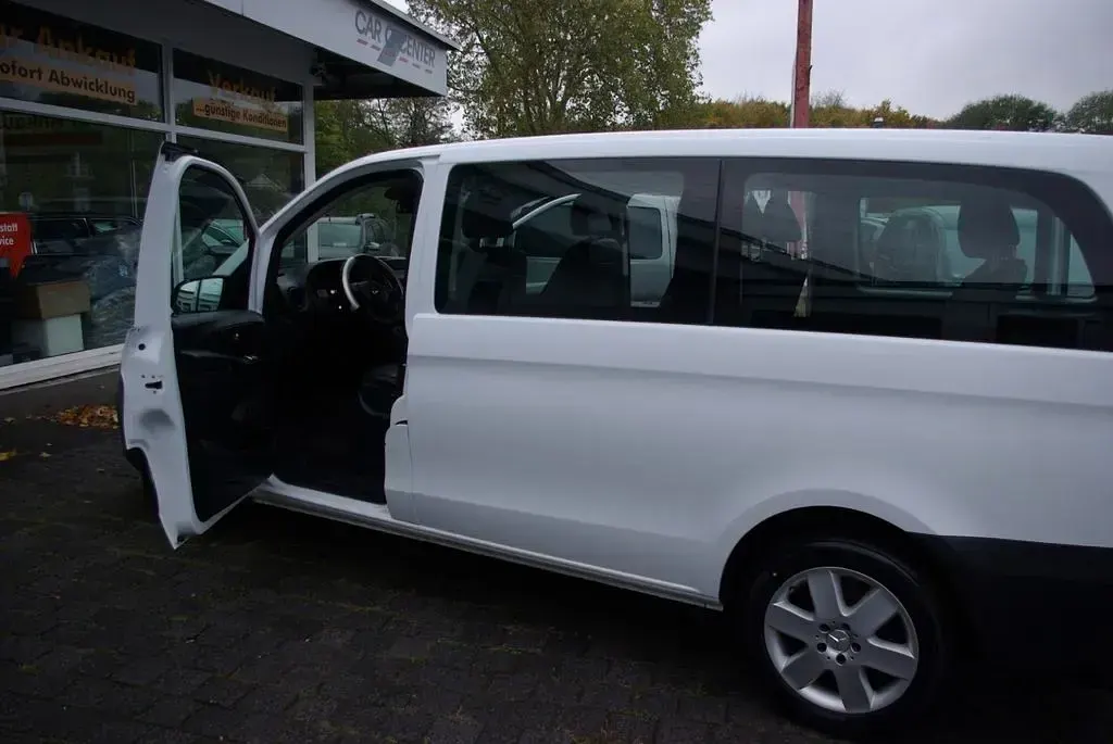 Gebraucht Mercedes Vito 163 PS (119 kW) 2016 Arktikweiss Van