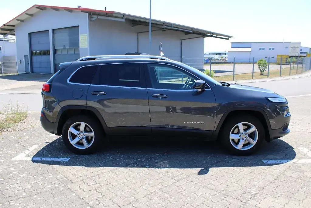 Gebraucht Jeep Cherokee Limited 200 PS (147 kW) 2018 Grau SUV