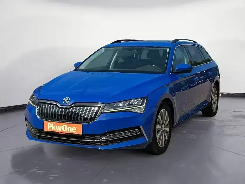 Gebraucht Skoda Superb Ambition 218 PS (160 kW) 2021 Kombi