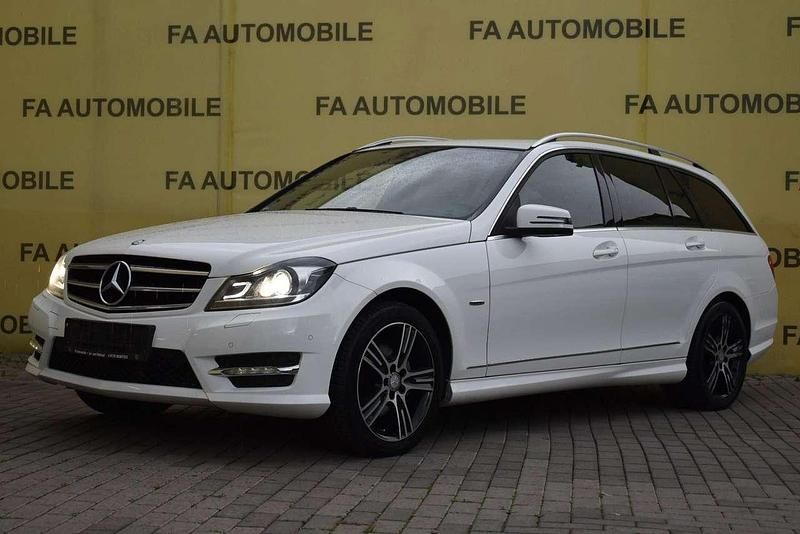 Weiß Gebraucht 2014 Mercedes C200 AMG Kombi | 11.000 € (Guter Preis) - Bild 1/4