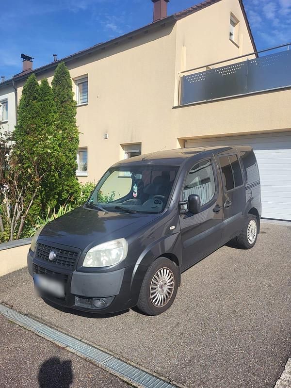 Gebraucht Fiat Doblò Dynamic 85 PS (62 kW) 2007 Grau Van / Kleinbus