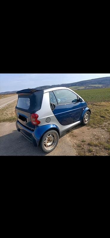 Gebraucht Smart ForTwo Cabrio 61 PS (44 kW) 2004 Blau Cabrio