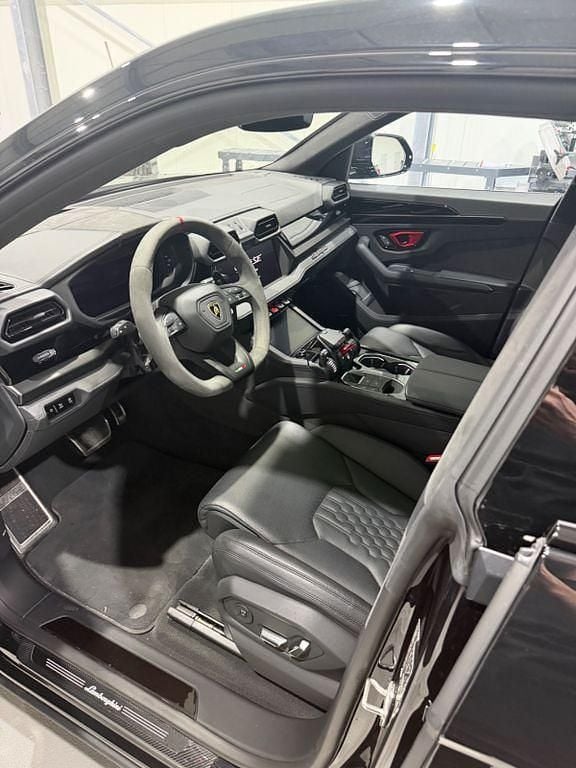 Gebraucht Lamborghini Urus 799 PS (587 kW) 2025 Schwarz SUV