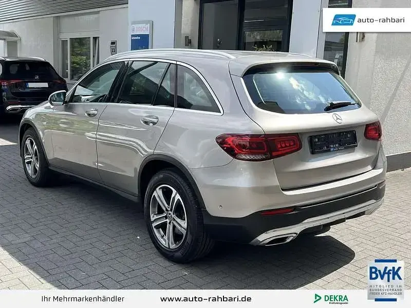 Gebraucht Mercedes GLC300 Business 258 PS (189 kW) 2019 Silber SUV