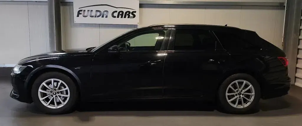 Gebraucht Audi A6 Ambiente 163 PS (119 kW) 2023 Schwarz Kombi