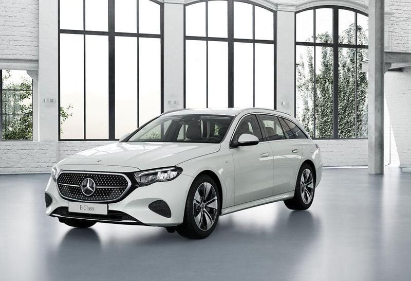 Gebraucht Mercedes E300 Advanced 197 PS (144 kW) 2025 Weiss / opalithweiß Kombi